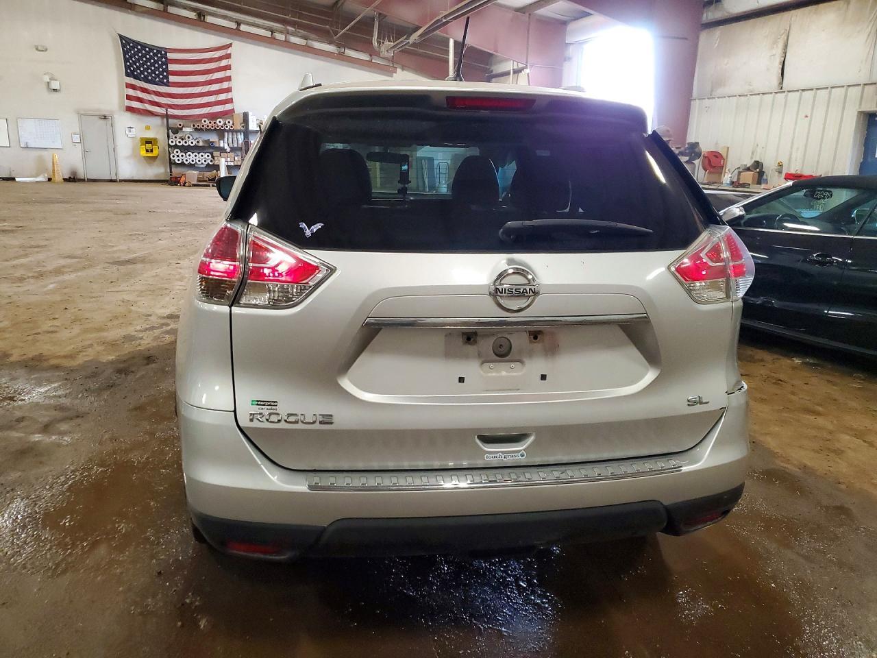 2015 NISSAN ROGUE