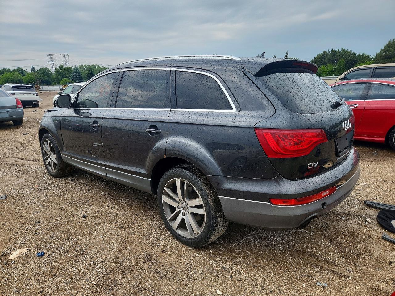2010 AUDI Q7