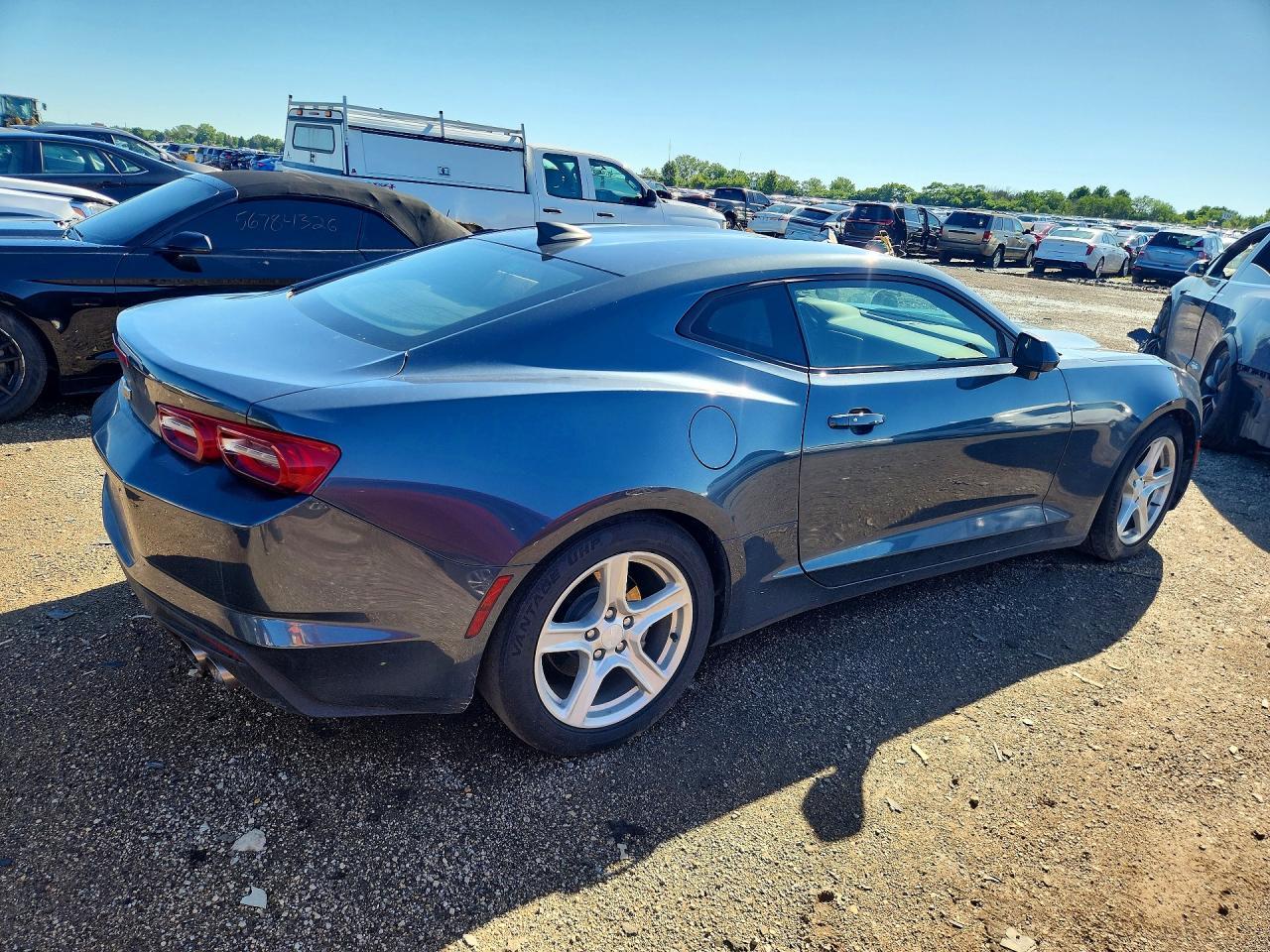 2020 CHEVROLET Camaro