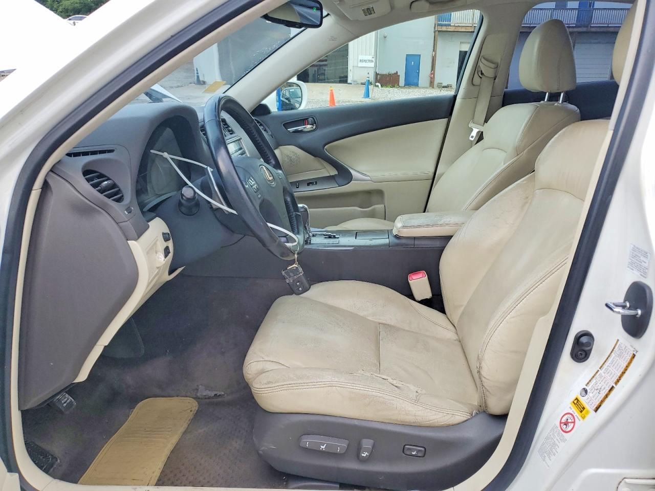 2009 LEXUS IS 250