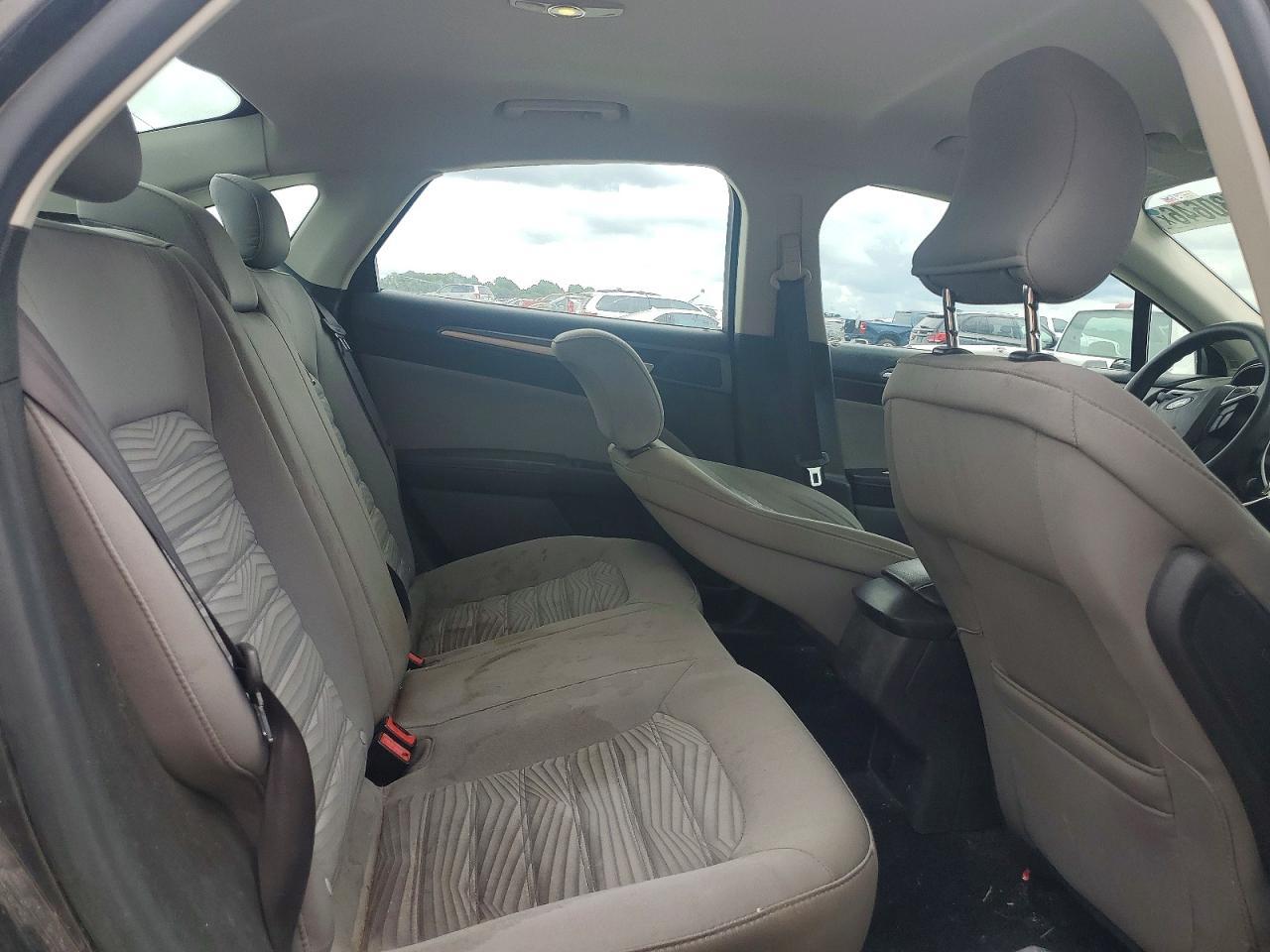 2016 FORD FUSION