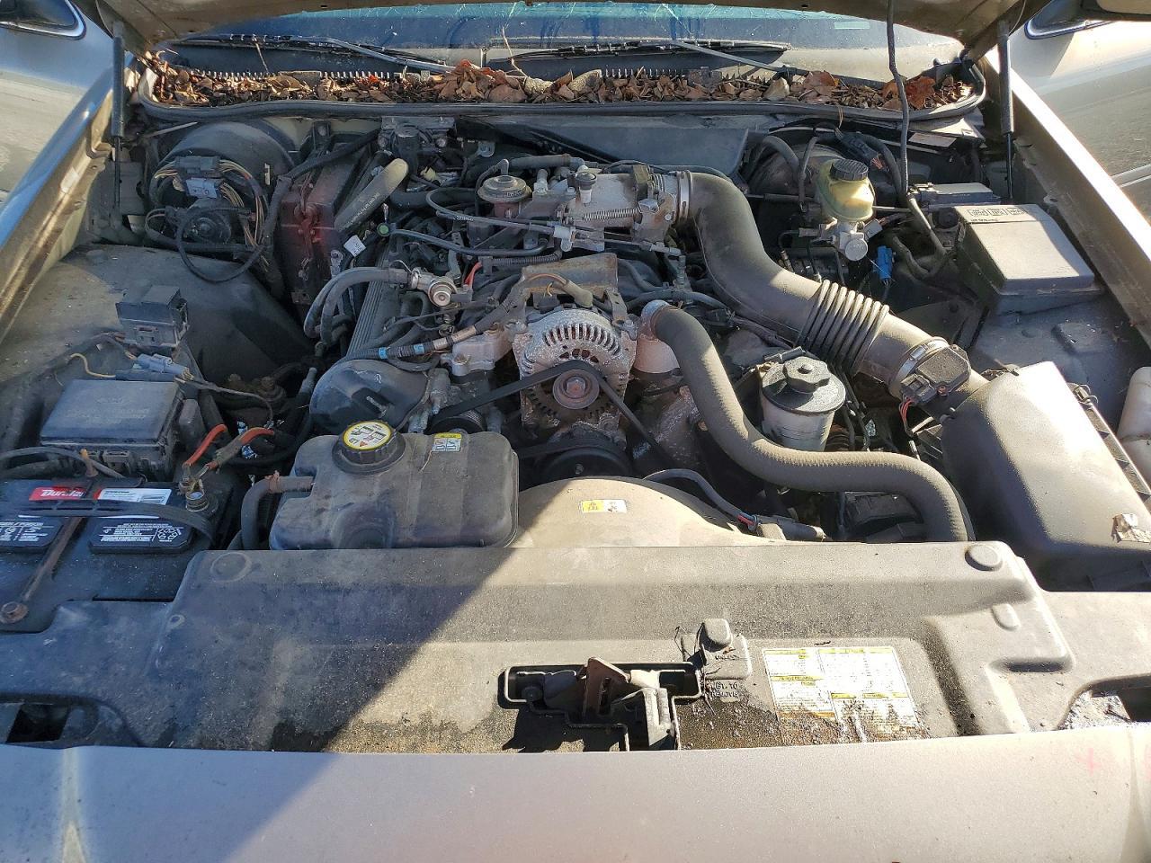 2002 FORD Crown Victoria