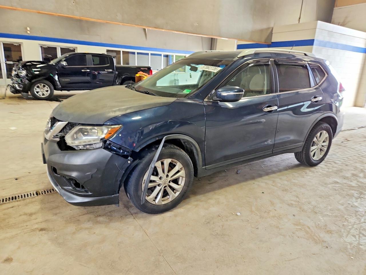 2015 NISSAN ROGUE