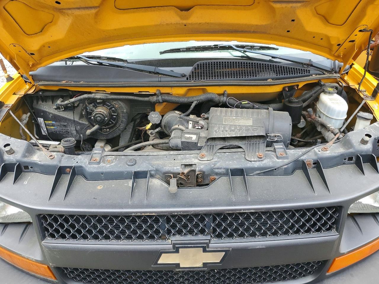 2011 CHEVROLET EXPRESS 2500