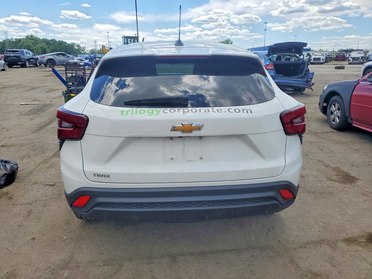 2024 CHEVROLET TRAX