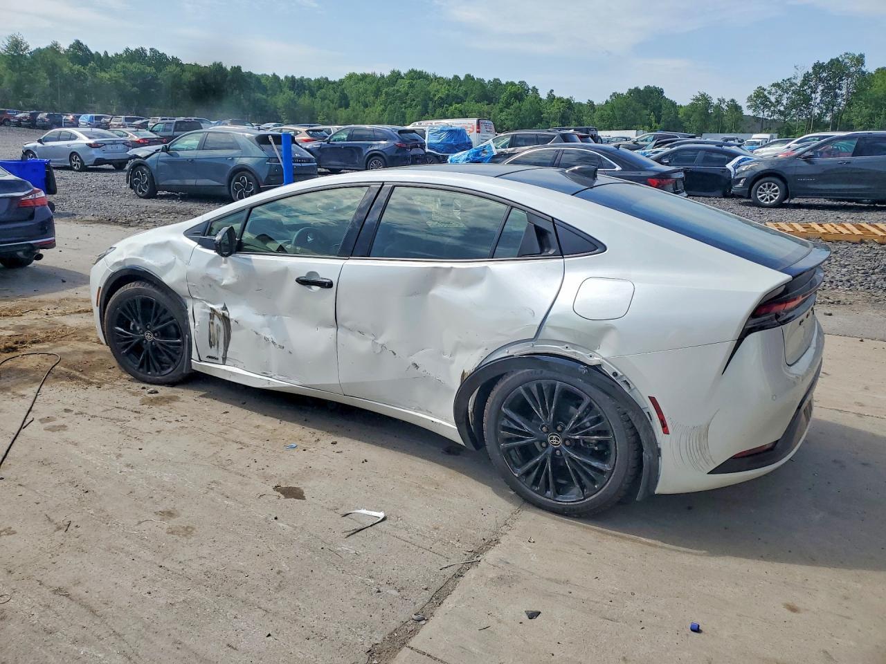 2026 TOYOTA PRIUS
