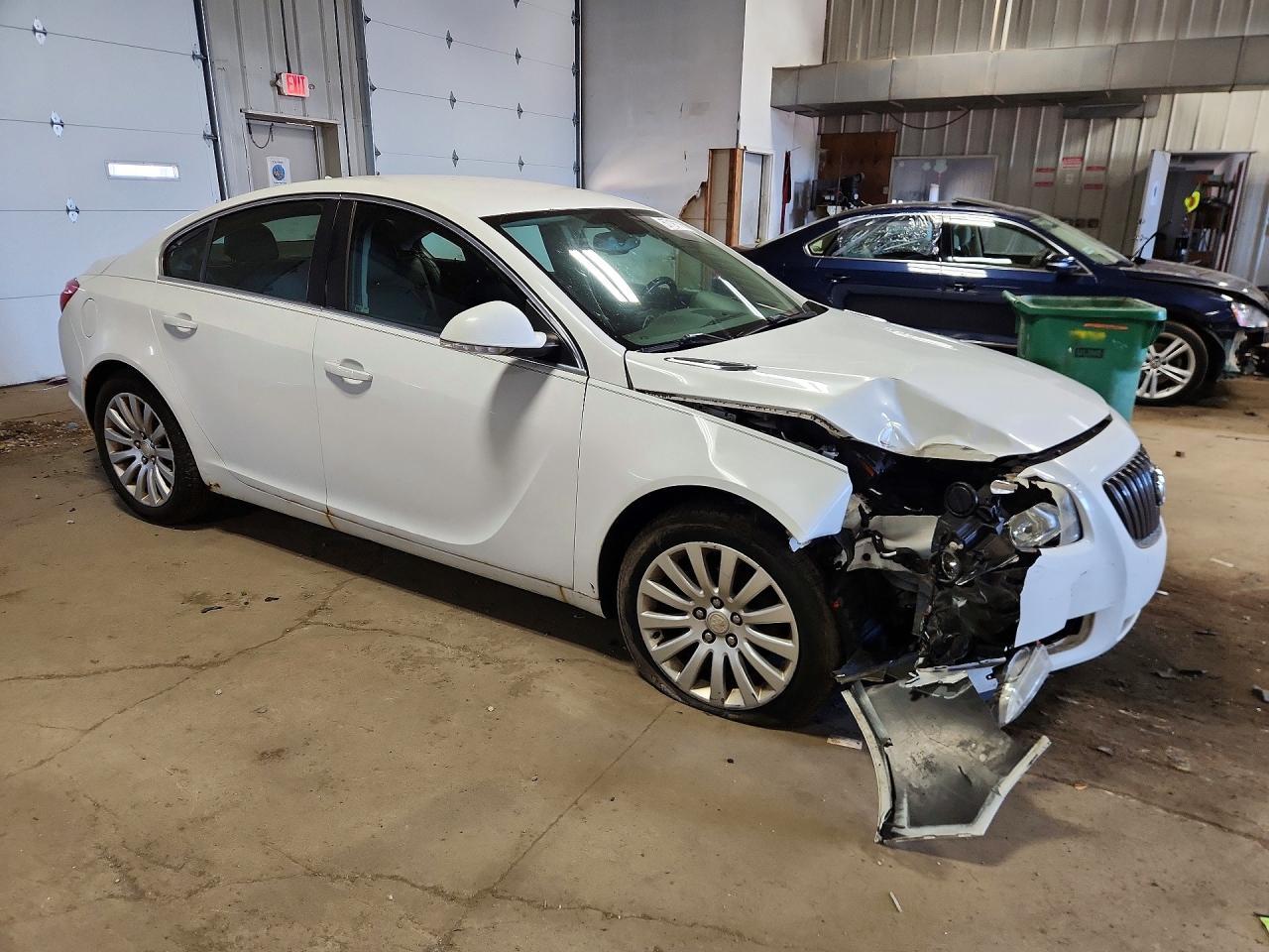 2012 BUICK Regal