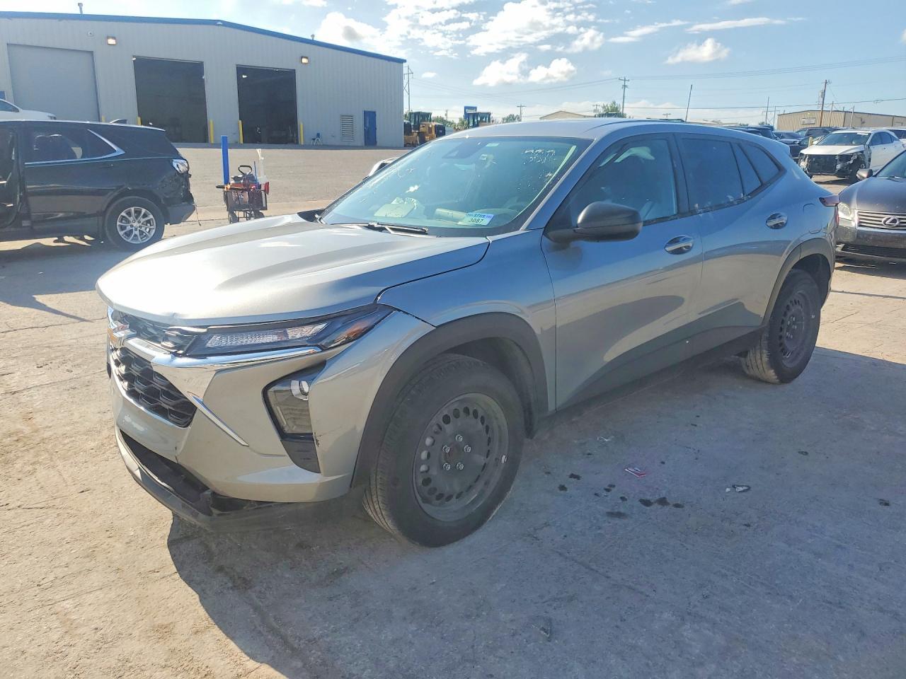 2024 CHEVROLET TRAX