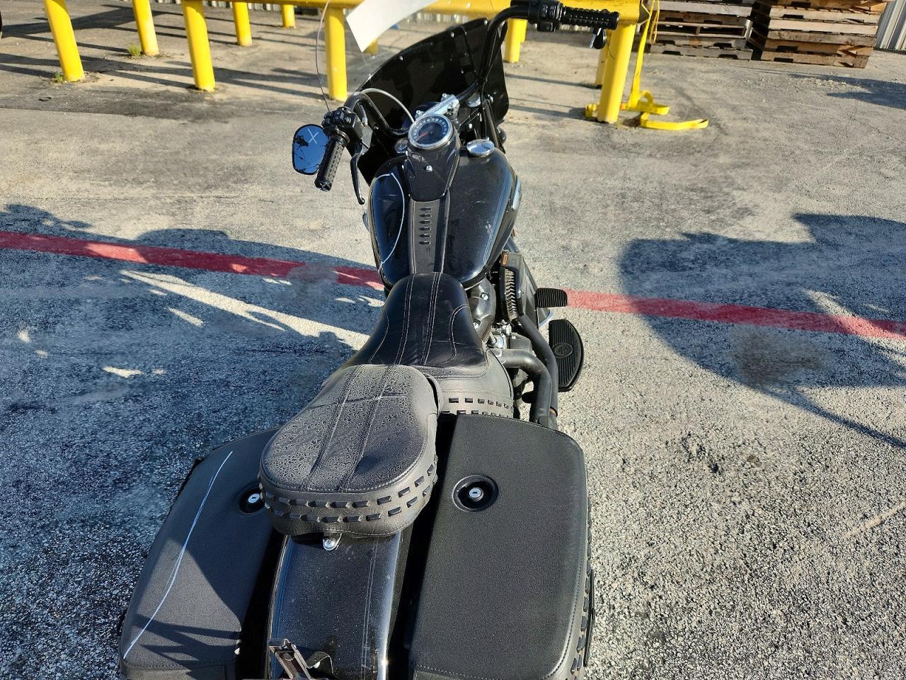 2022 HARLEY-DAVIDSON FLHCS
