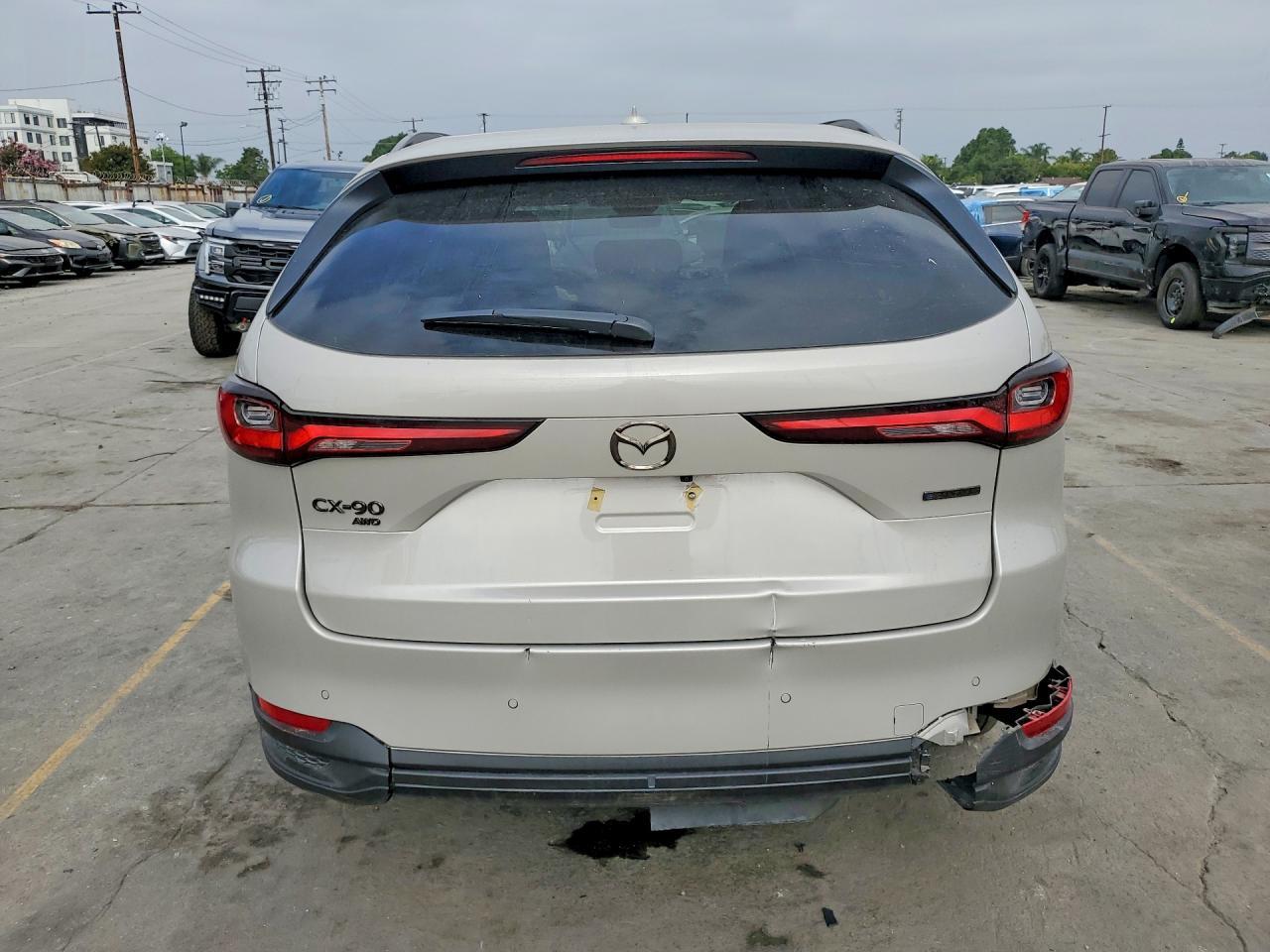 2026 MAZDA CX-90