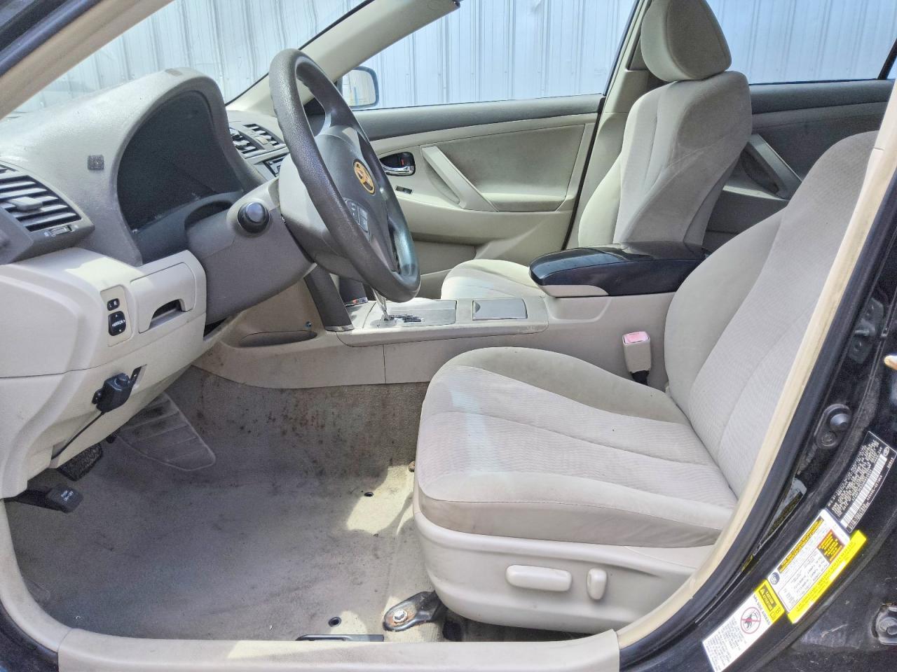 2010 TOYOTA CAMRY