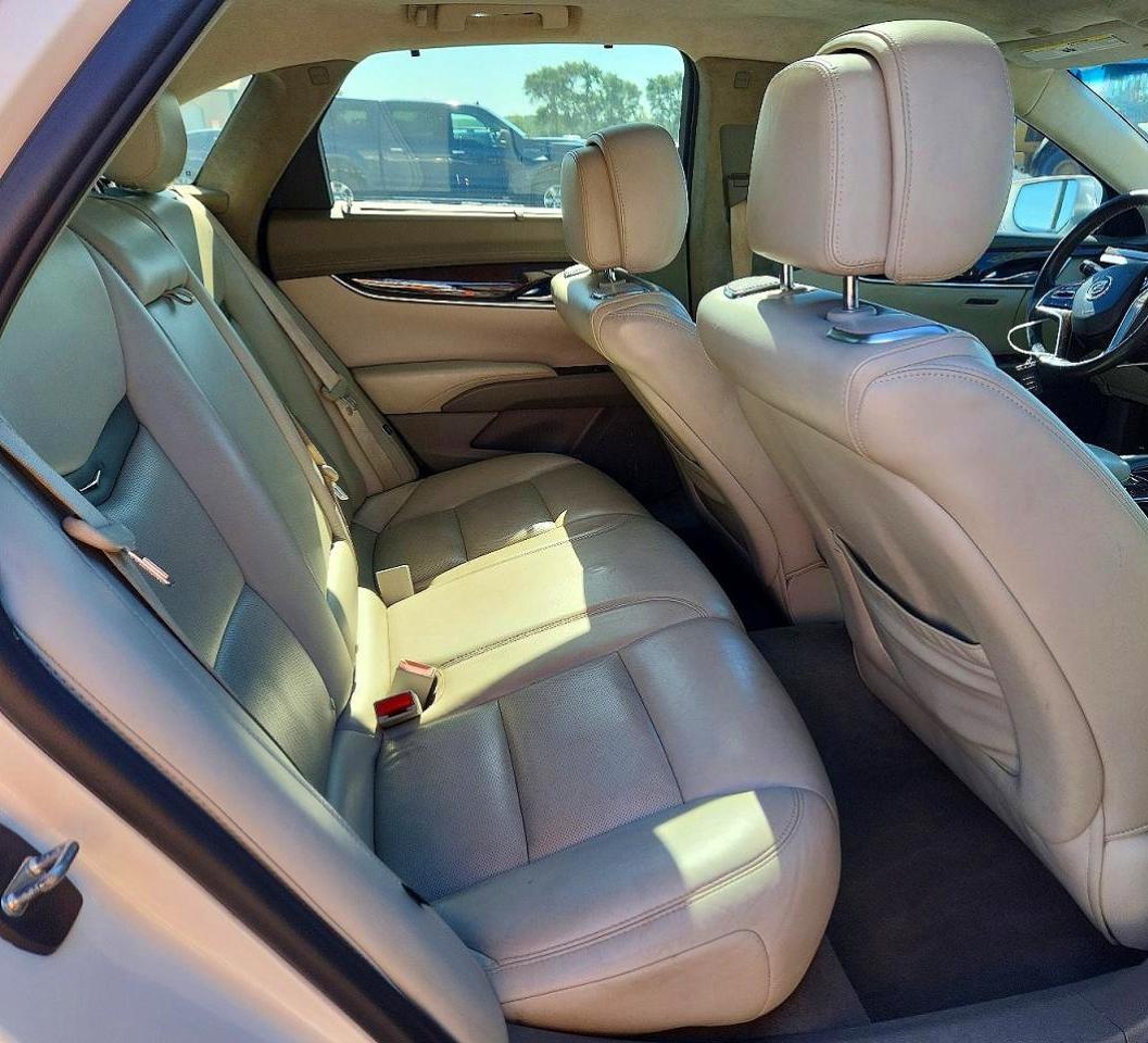 2013 CADILLAC XTS
