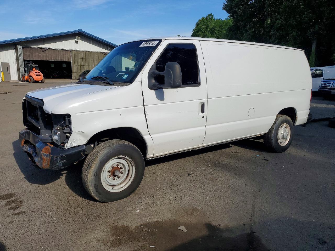 2013 FORD Econoline E350