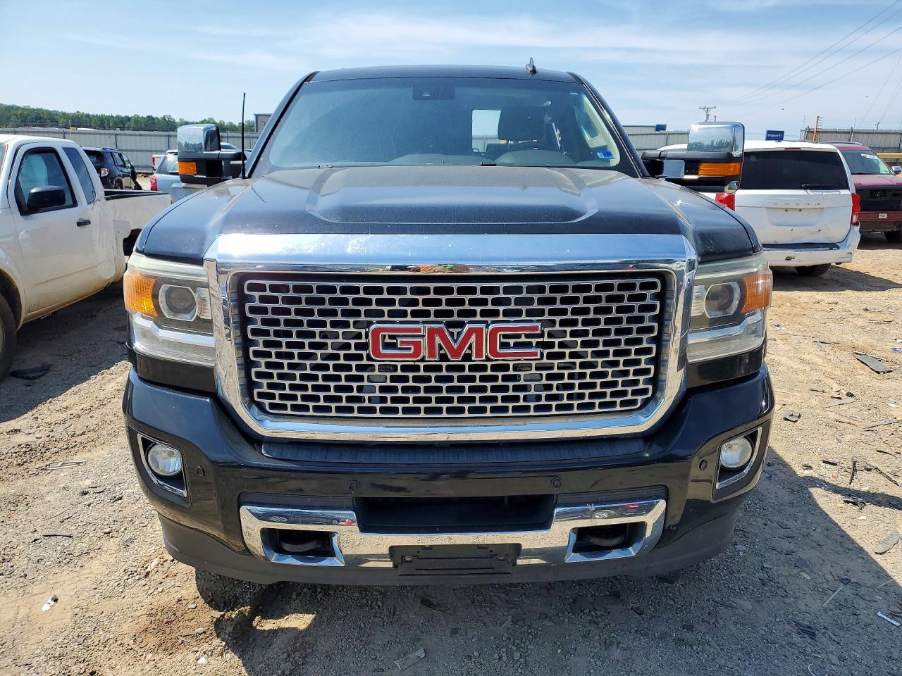 2015 GMC Sierra
