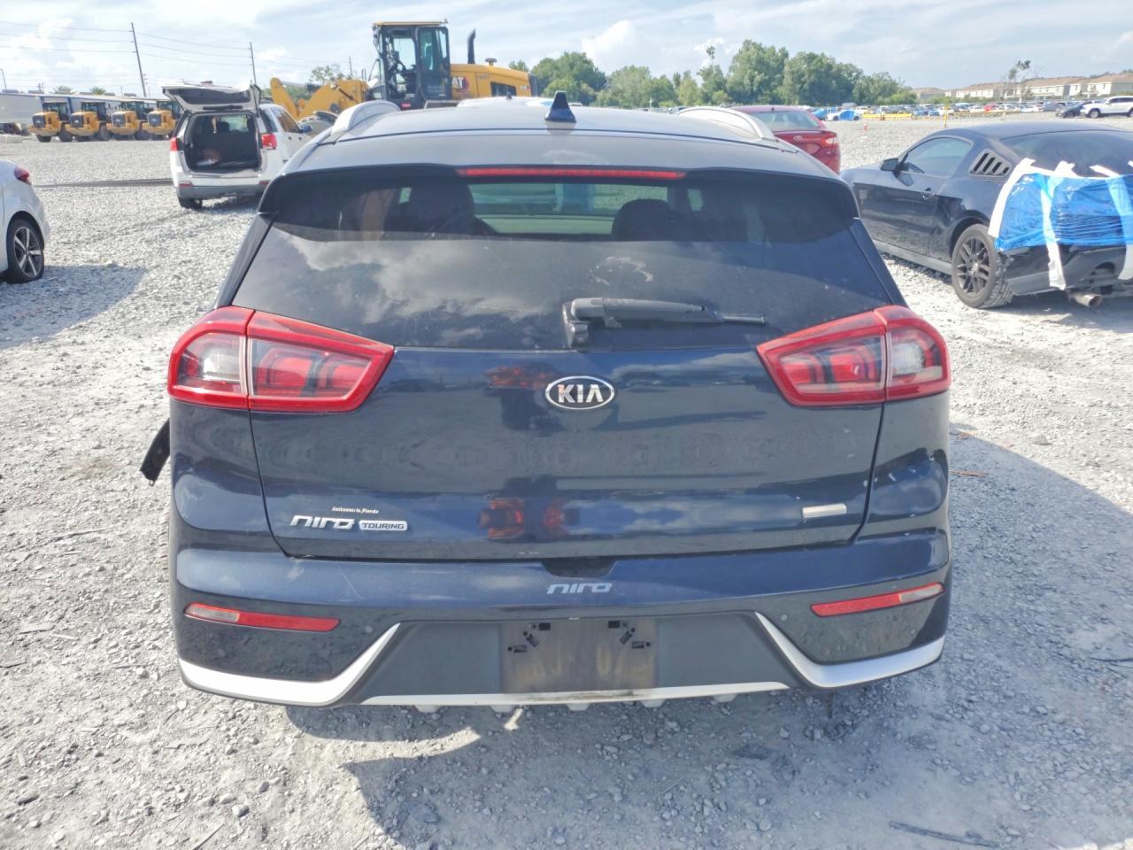 2017 KIA Niro
