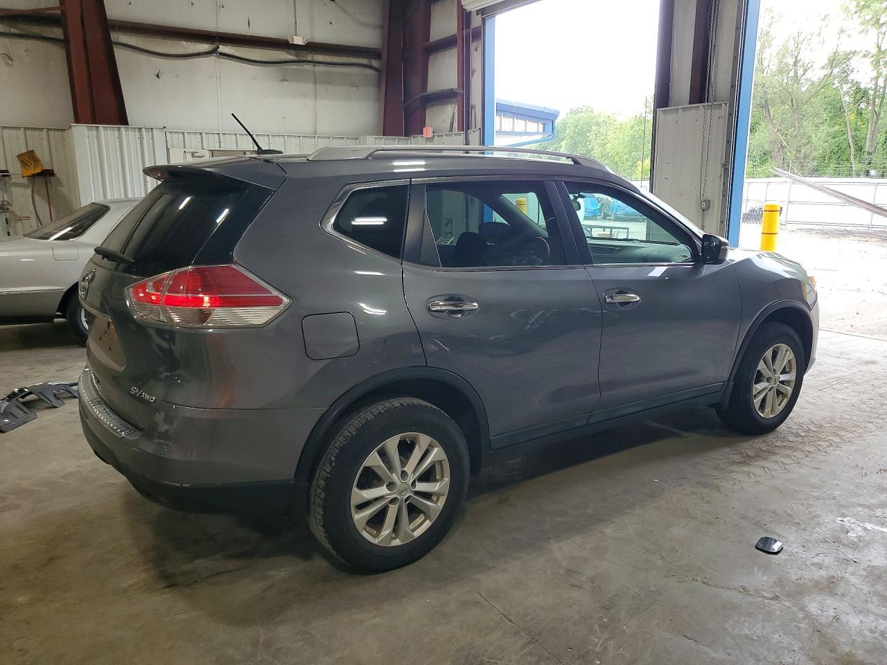 2015 NISSAN ROGUE