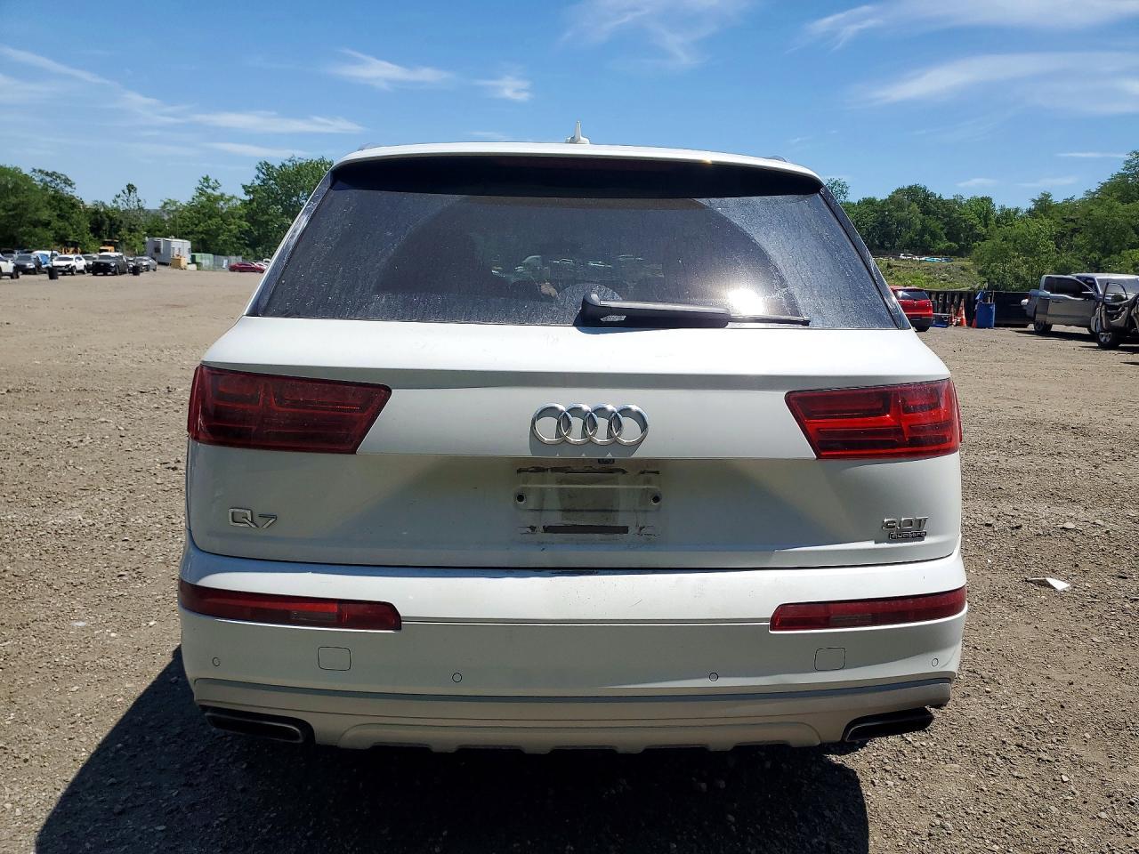 2017 AUDI Q7