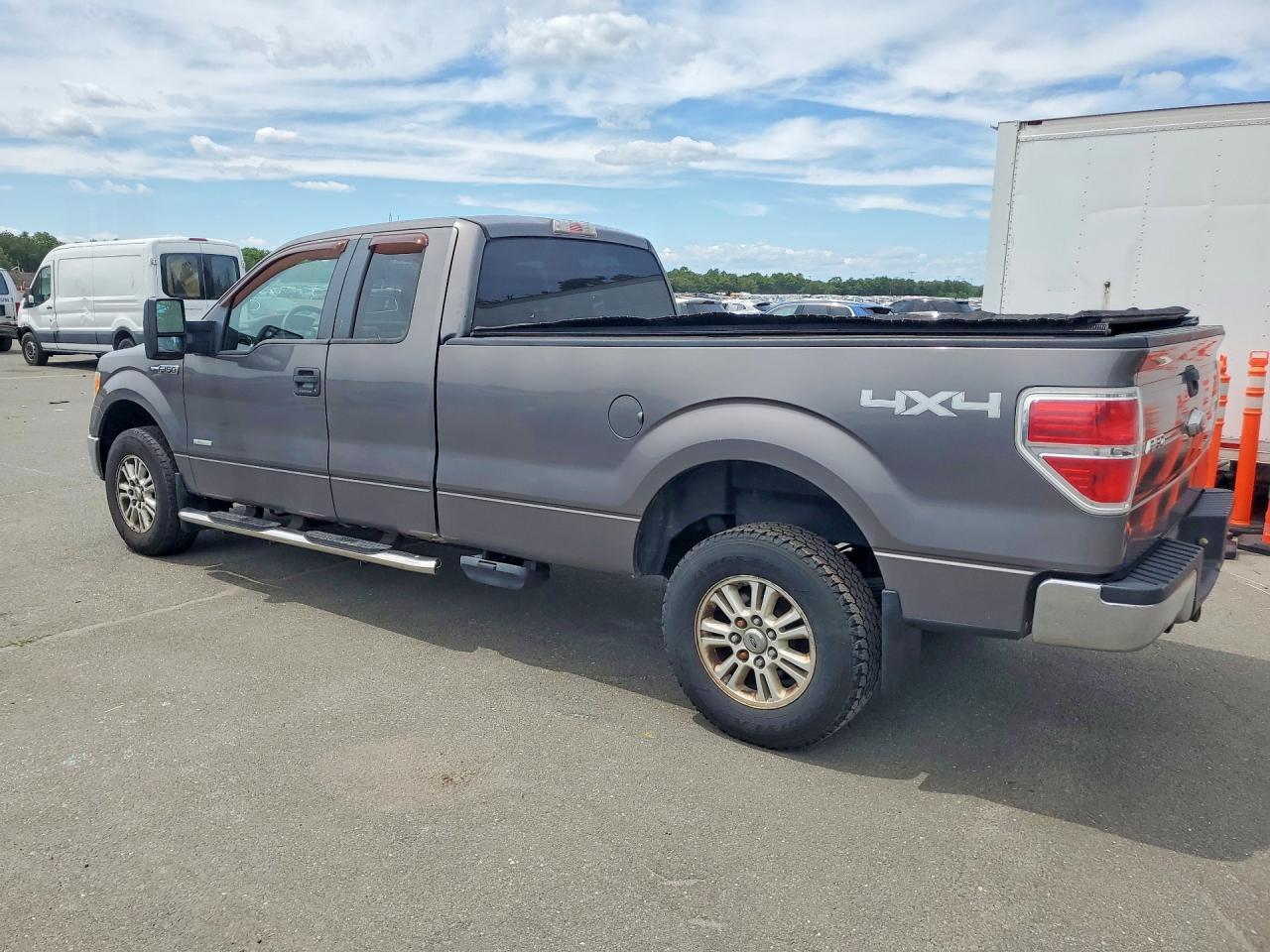 2011 FORD F-150