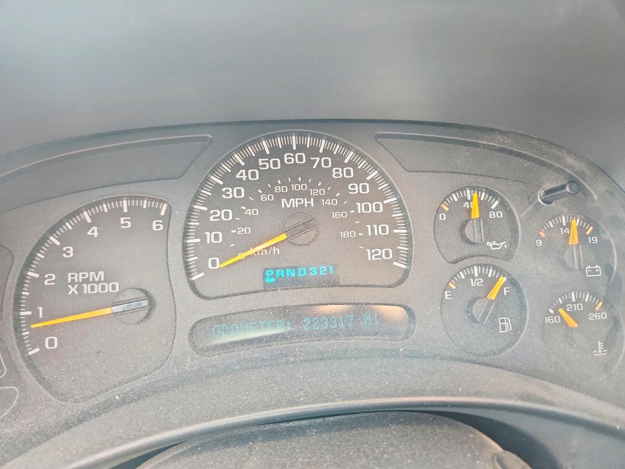 2004 CHEVROLET Silverado