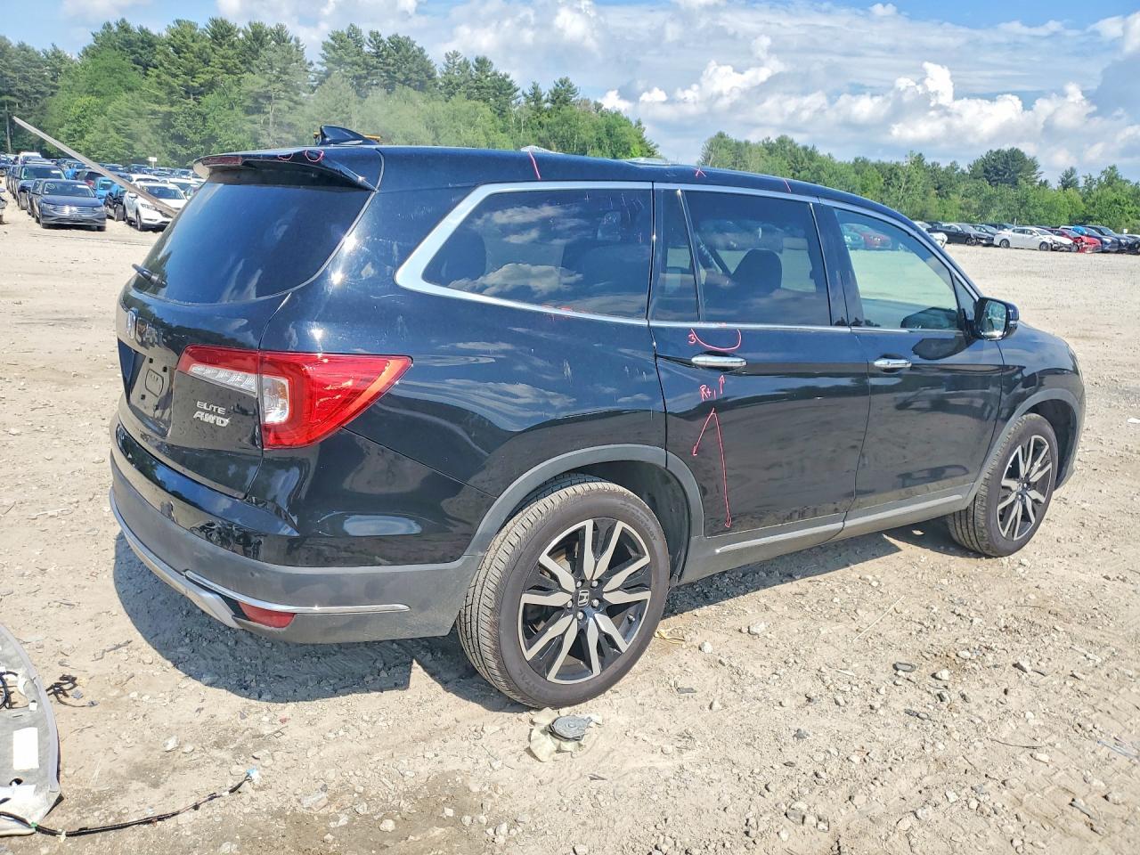 2019 HONDA PILOT