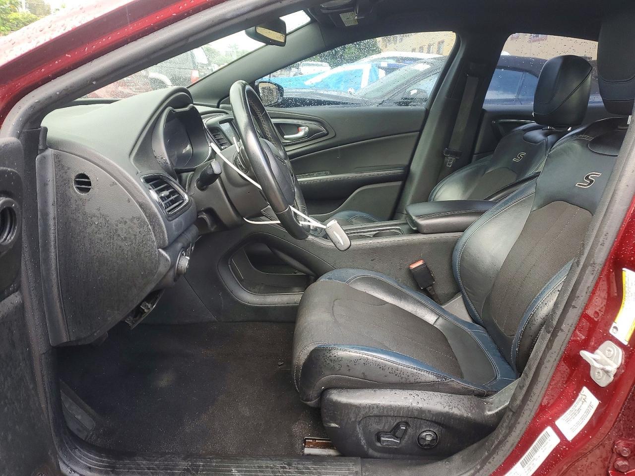 2015 CHRYSLER 200
