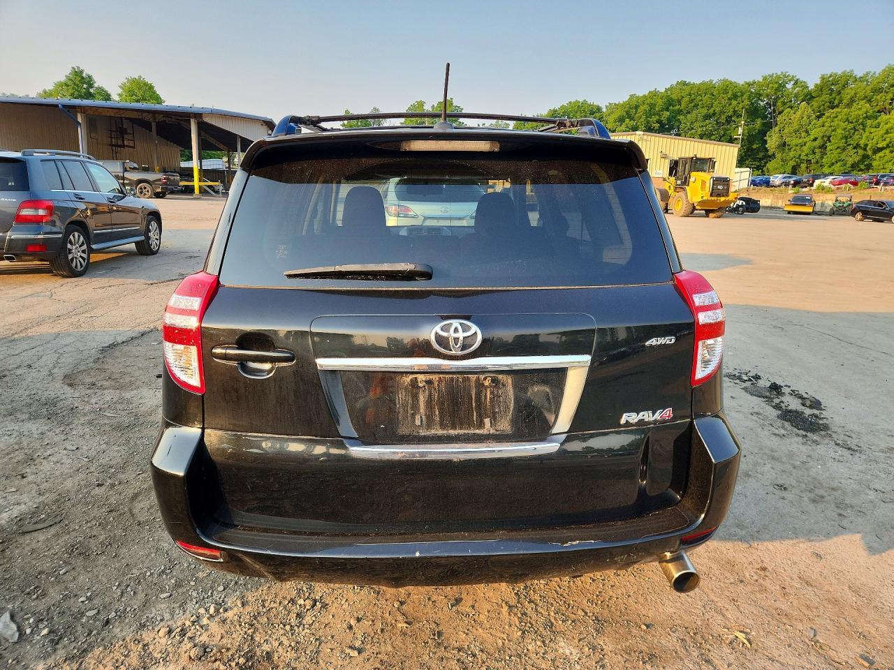 2011 TOYOTA RAV4