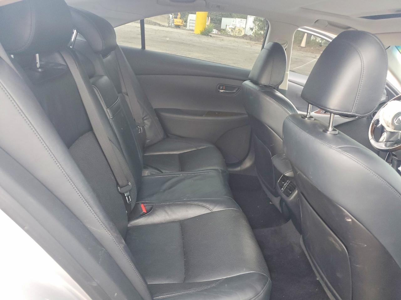 2010 LEXUS ES 350