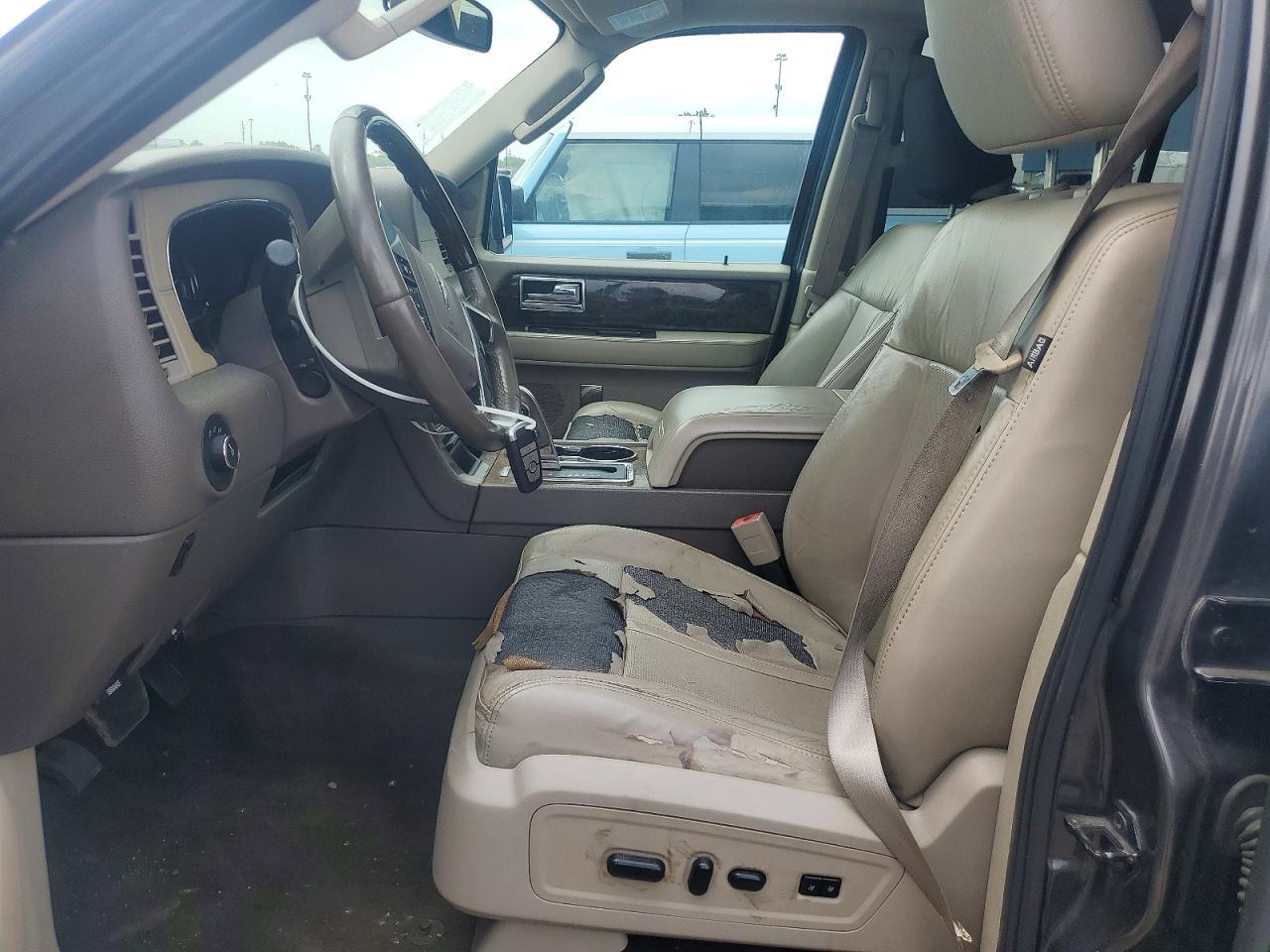 2015 LINCOLN Navigator