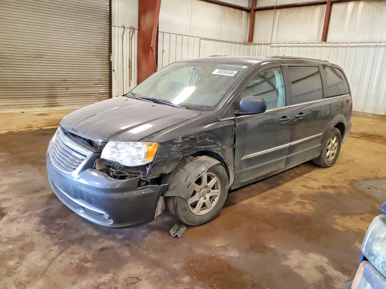2011 CHRYSLER Town & Country
