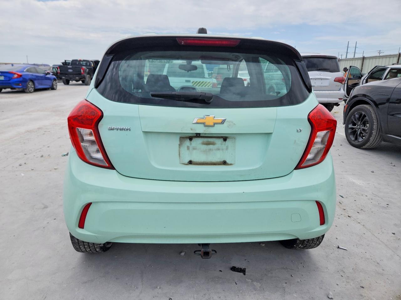 2017 CHEVROLET Spark