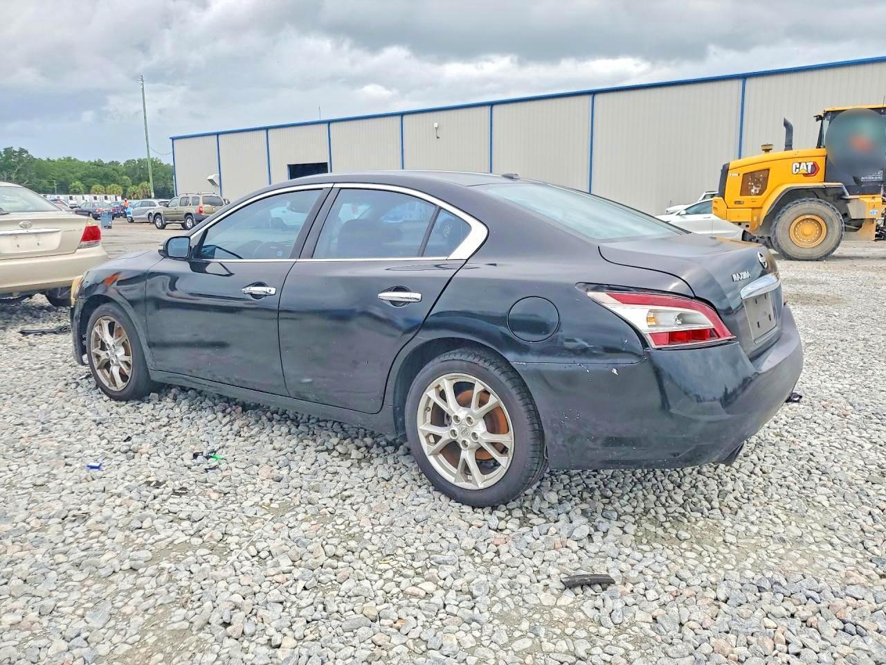 2014 NISSAN Maxima