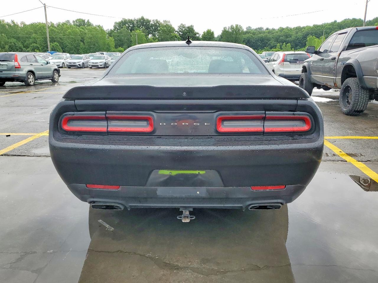 2015 DODGE Challenger