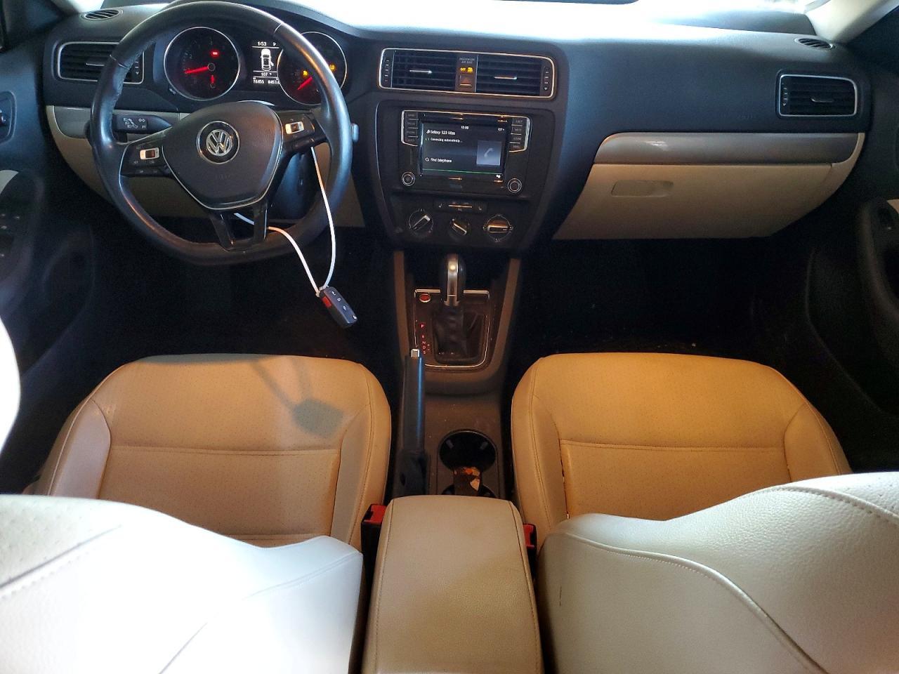 2017 VOLKSWAGEN JETTA