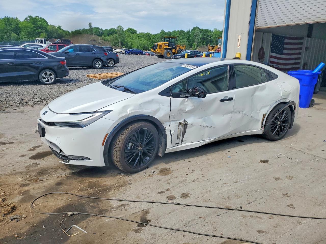 2026 TOYOTA PRIUS