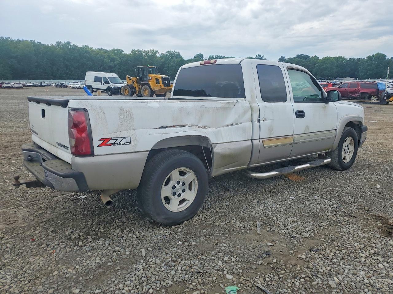 2004 CHEVROLET Silverado