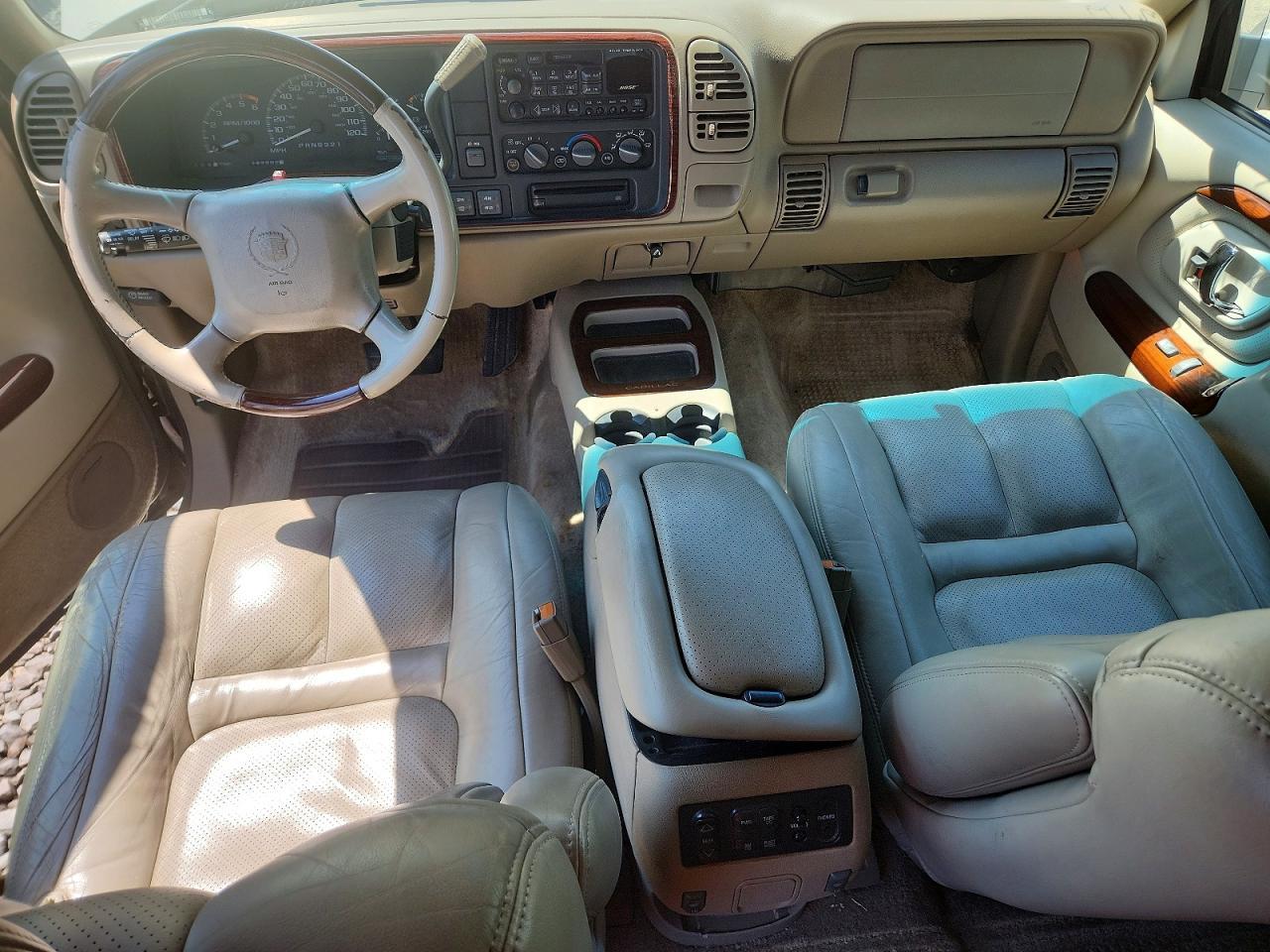 2000 CADILLAC ESCALADE