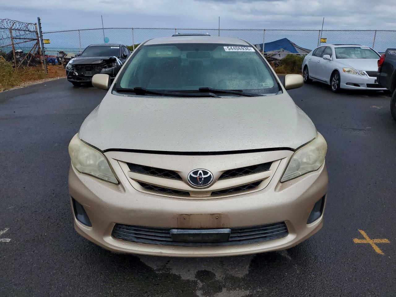 2011 TOYOTA COROLLA