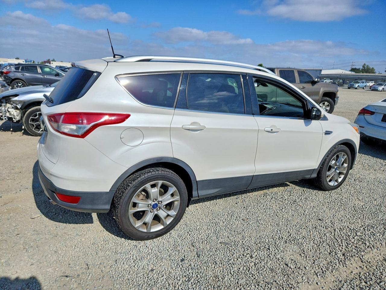 2015 FORD ESCAPE