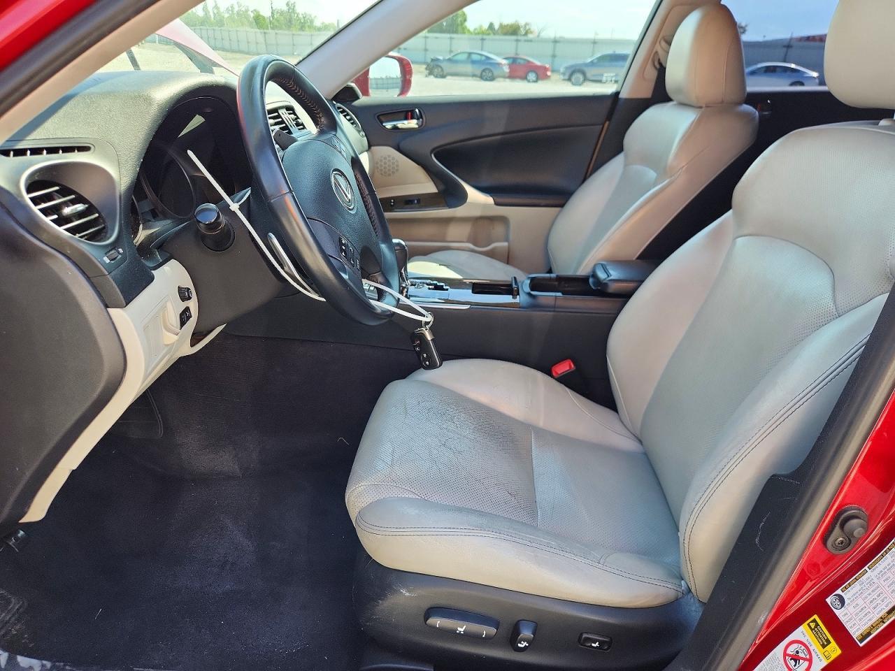 2010 LEXUS IS 250
