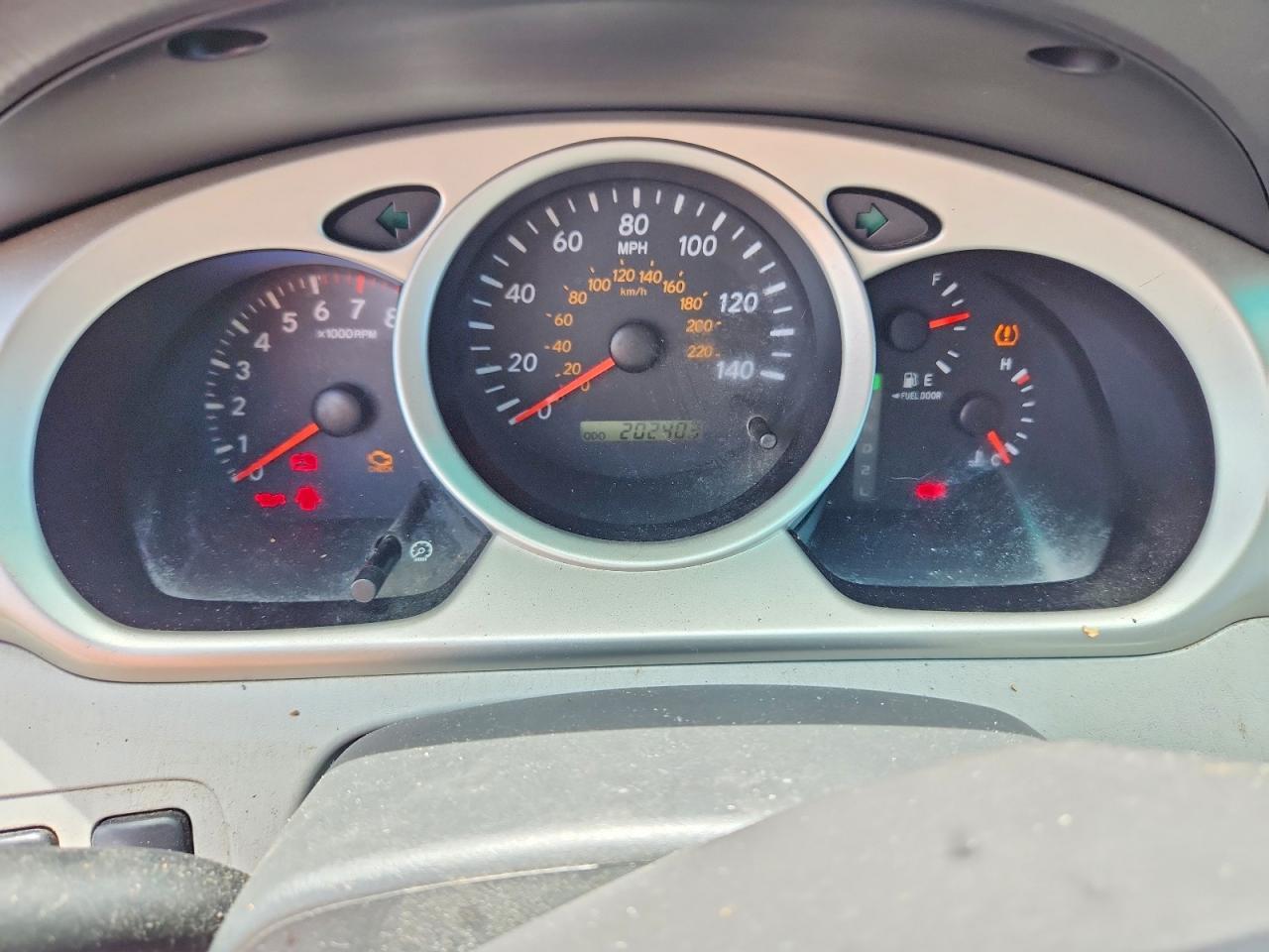 2006 TOYOTA HIGHLANDER