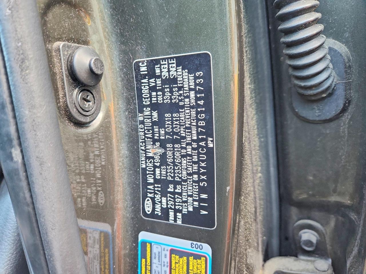 2011 KIA SORENTO