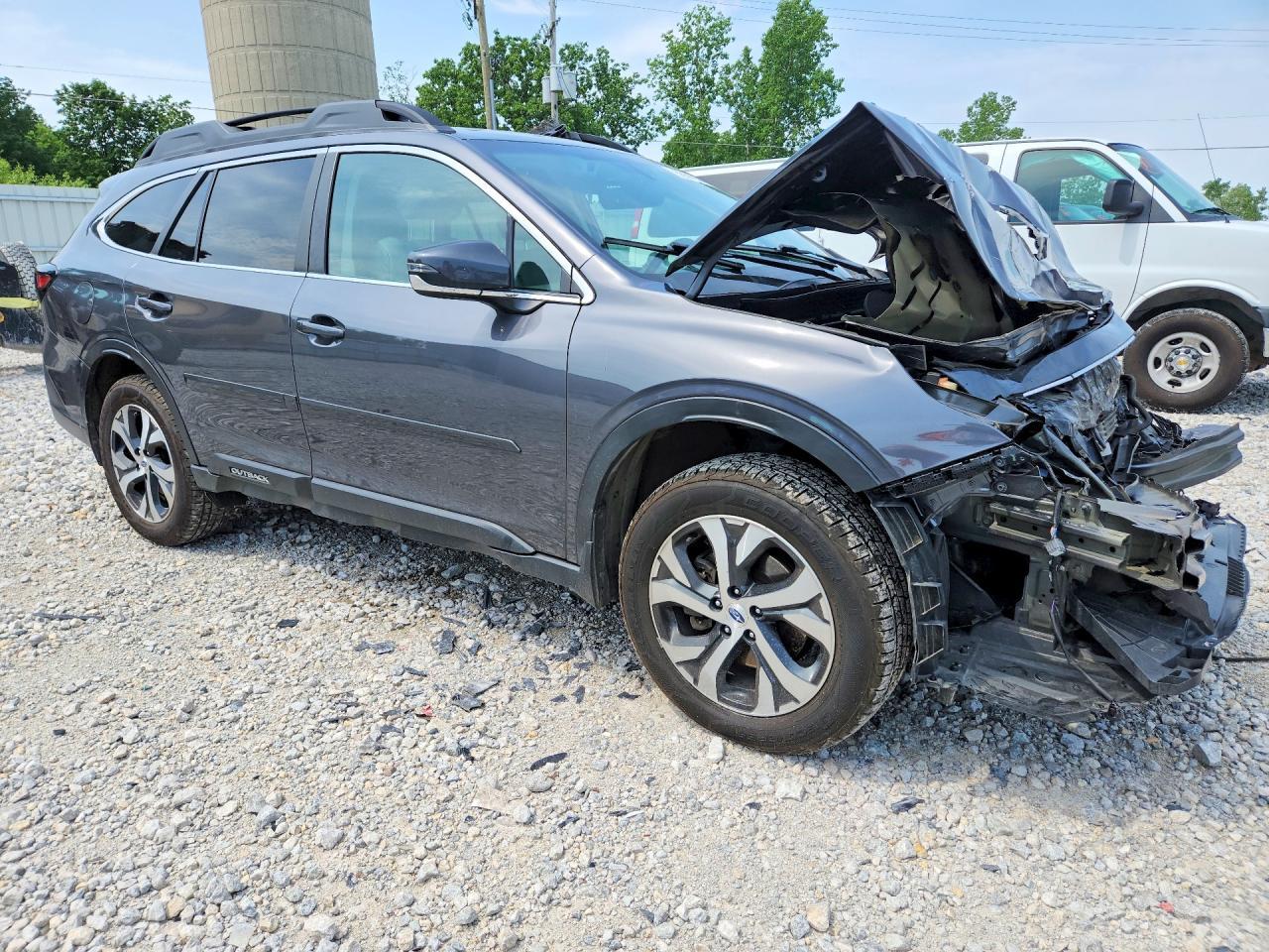 2021 SUBARU Outback