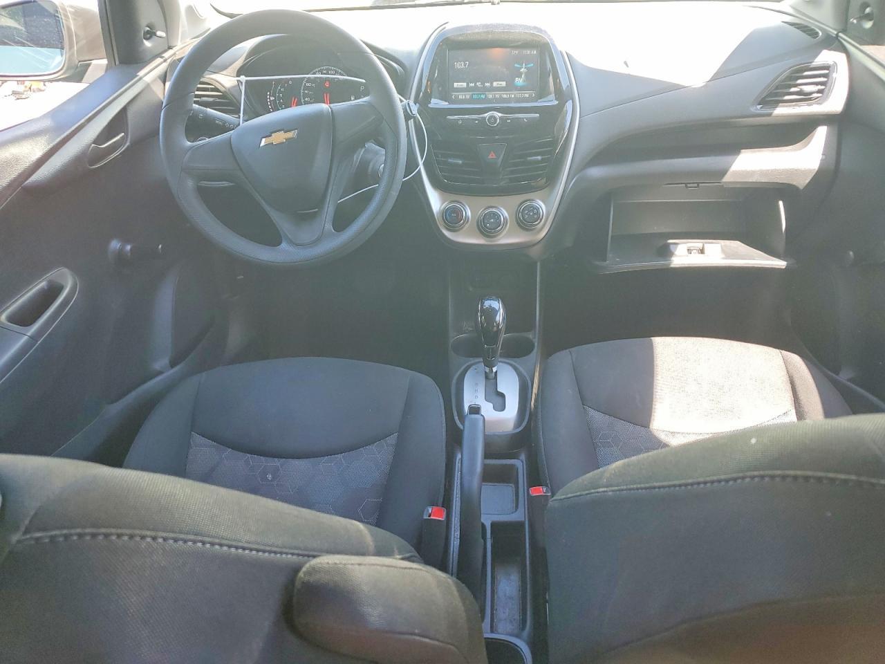 2017 CHEVROLET Spark