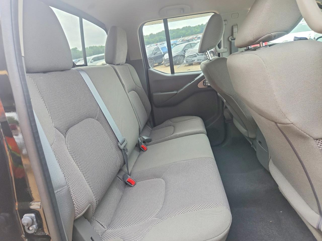 2021 NISSAN Frontier