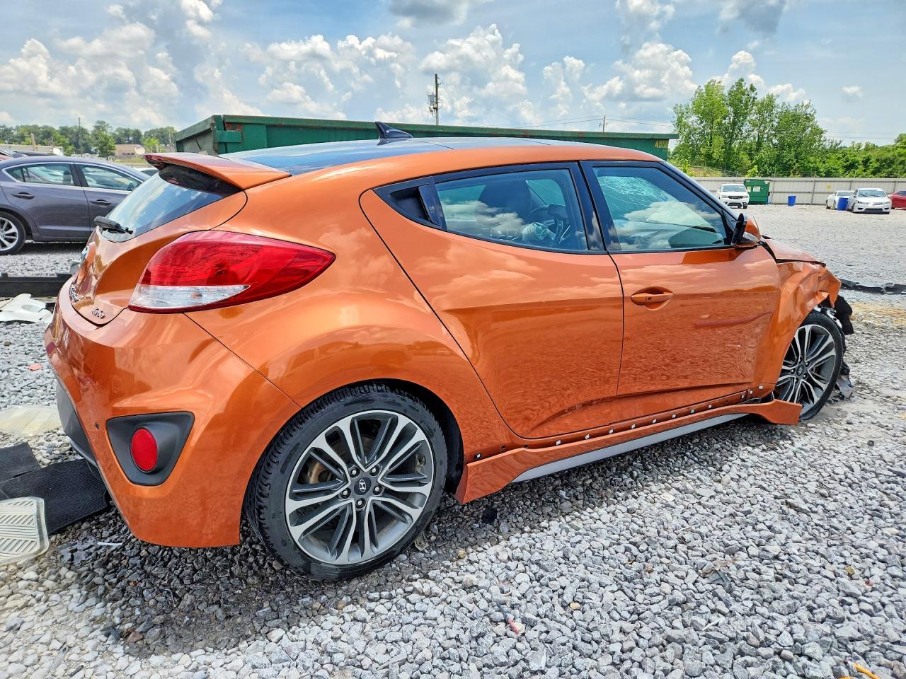 2016 HYUNDAI VELOSTER