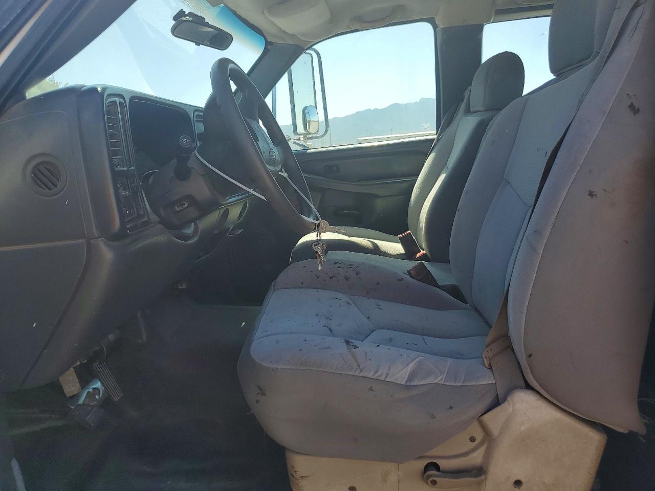 2004 CHEVROLET Silverado