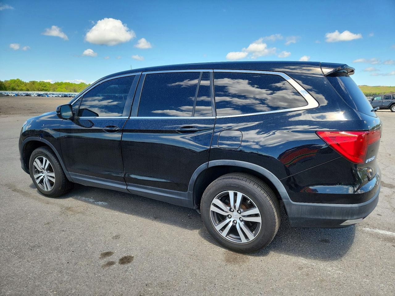 2016 HONDA PILOT