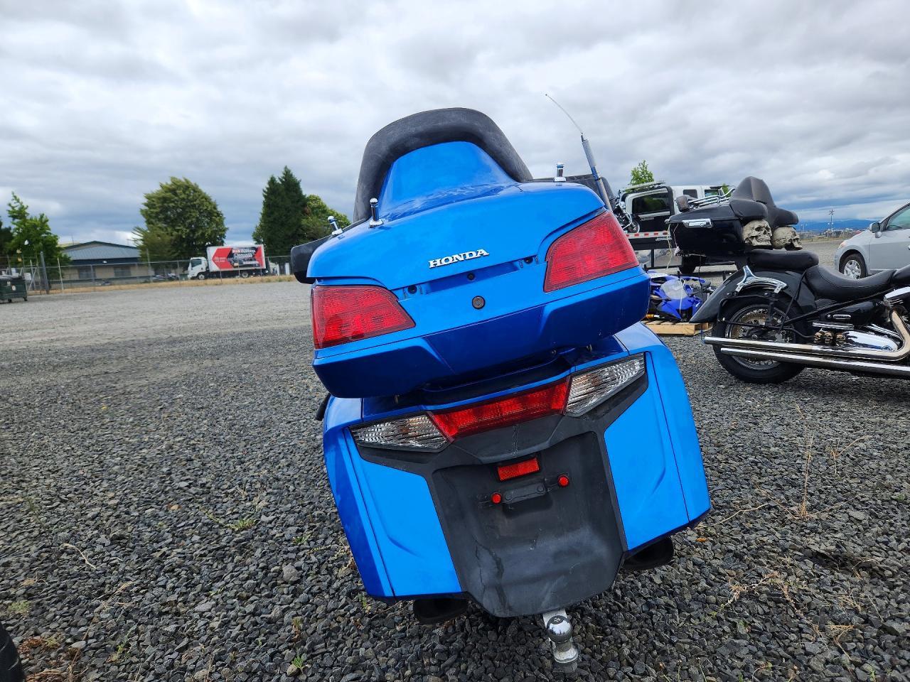 2012 HONDA Gl1800
