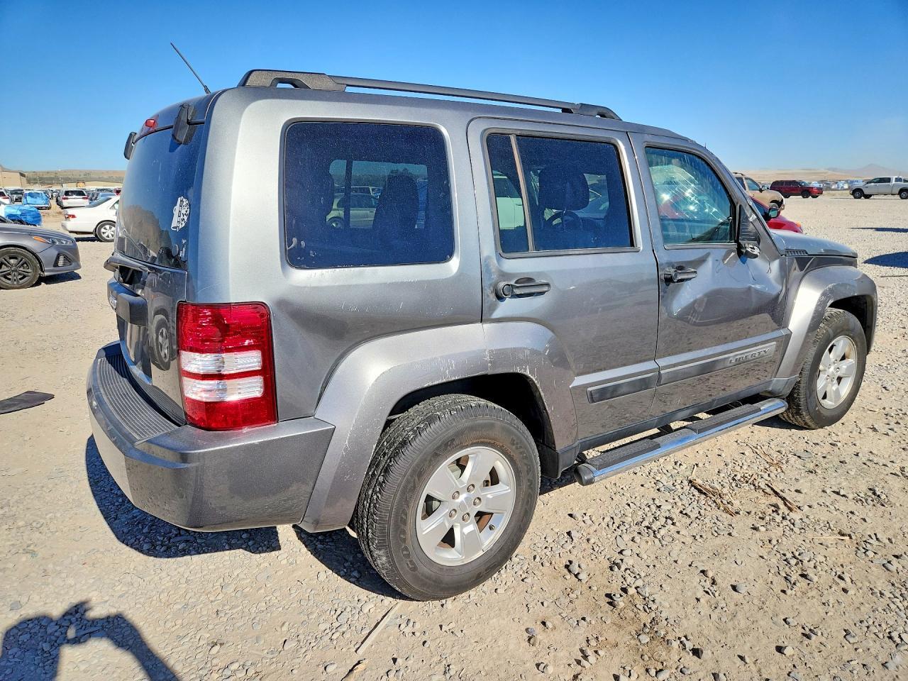 2012 JEEP Liberty