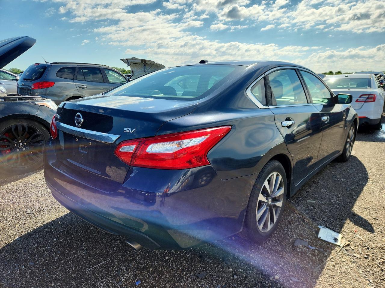 2017 NISSAN ALTIMA